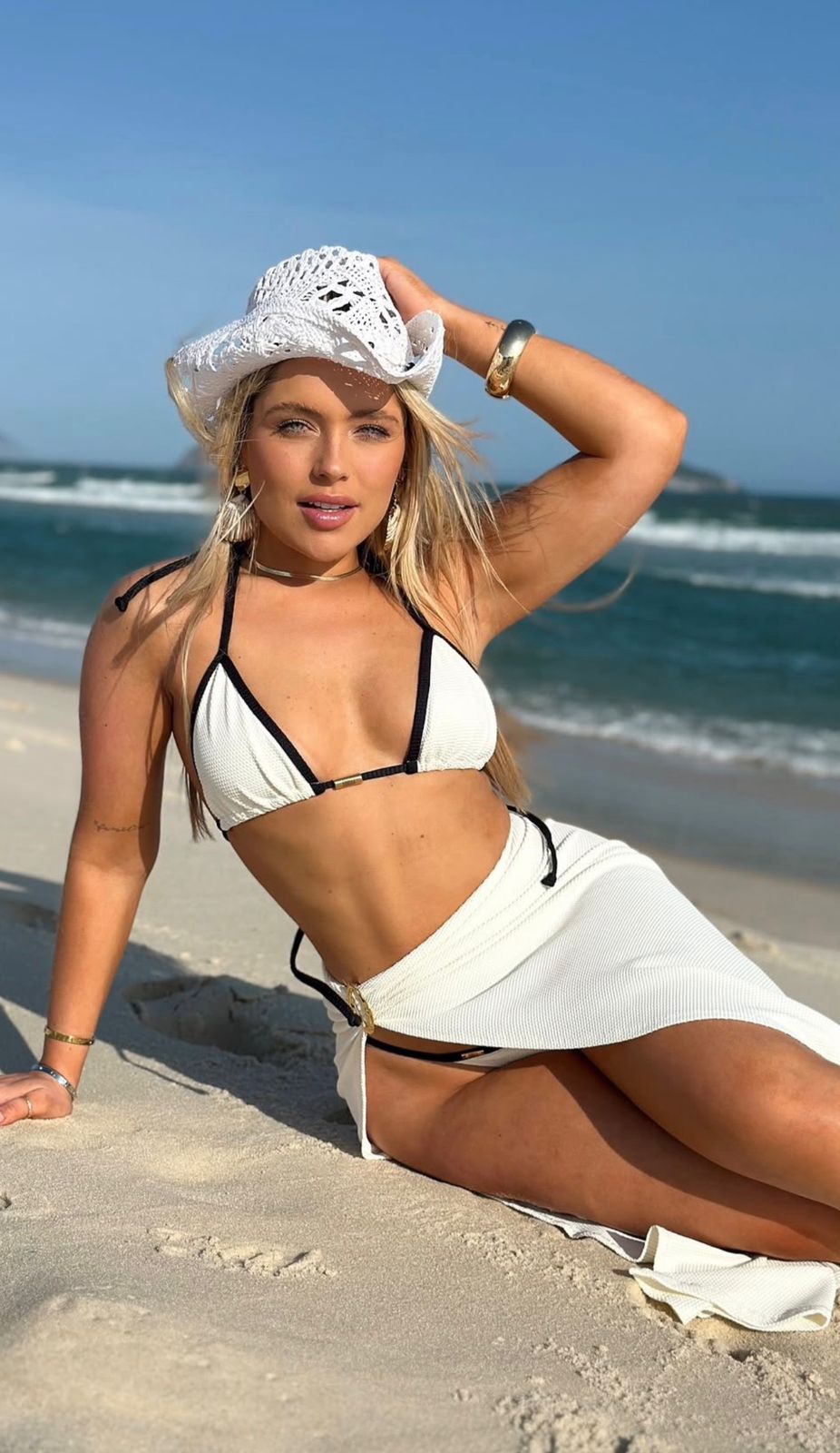 Biquini Anitta Colmeia Off White/Preto