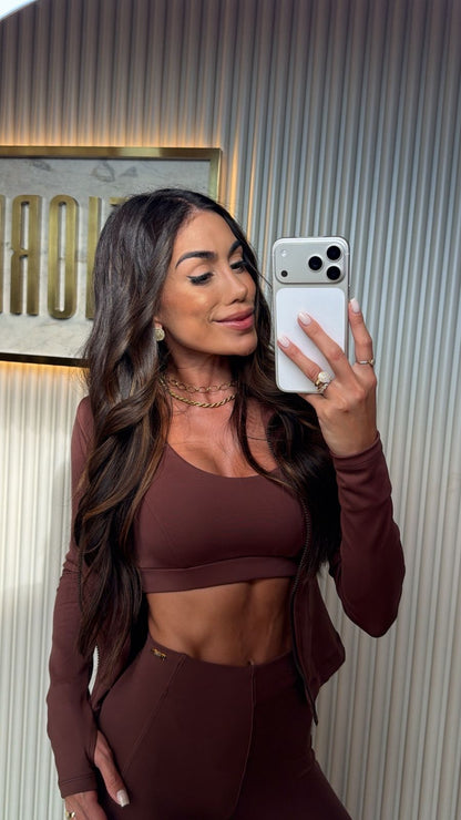 Top Celina Marrom
