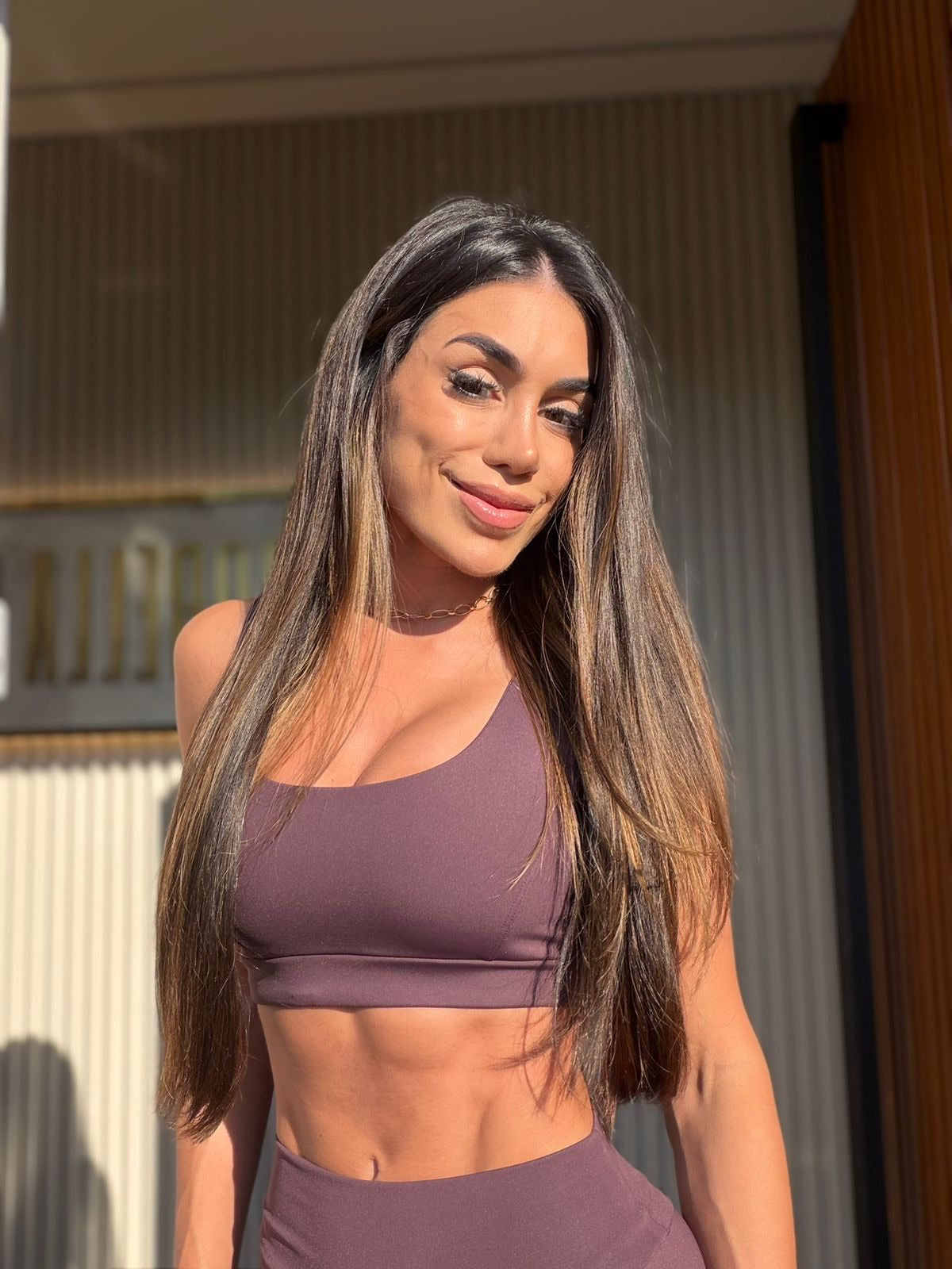 Top Celina Avelã