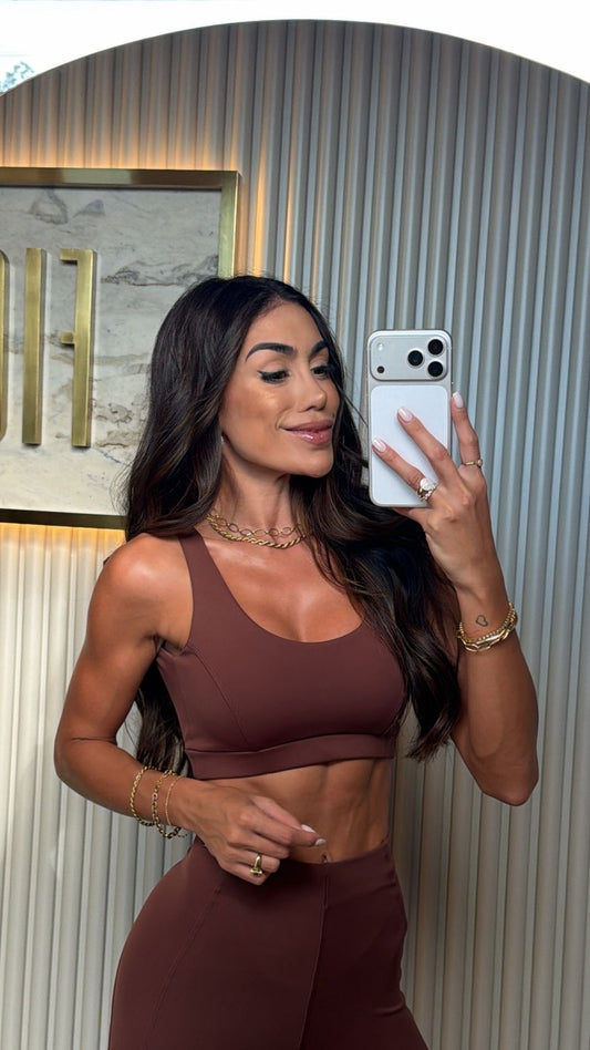 Top Celina Marrom