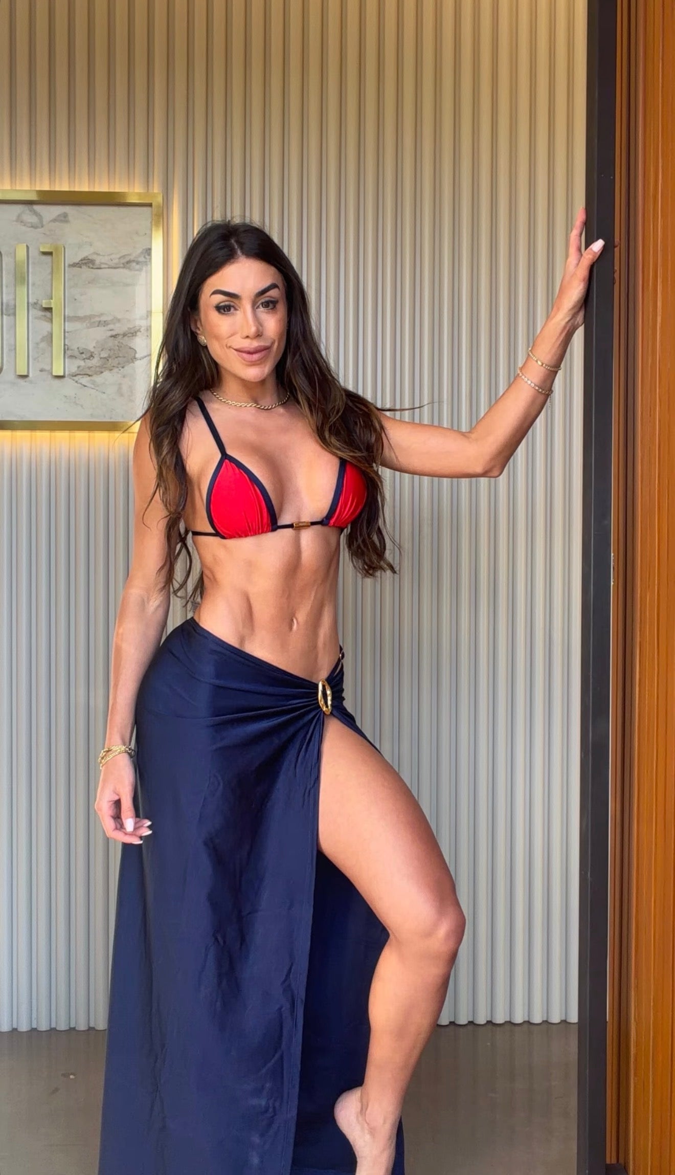 Biquini Anitta Glow Vermelho/Azul Marinho
