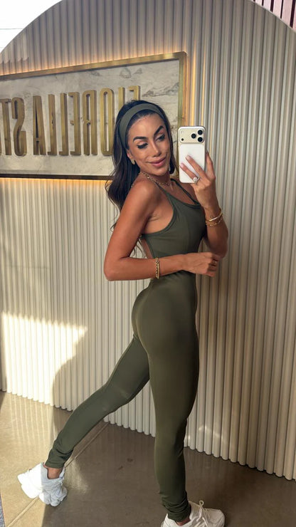 Macacão Celina Slim Verde Musgo