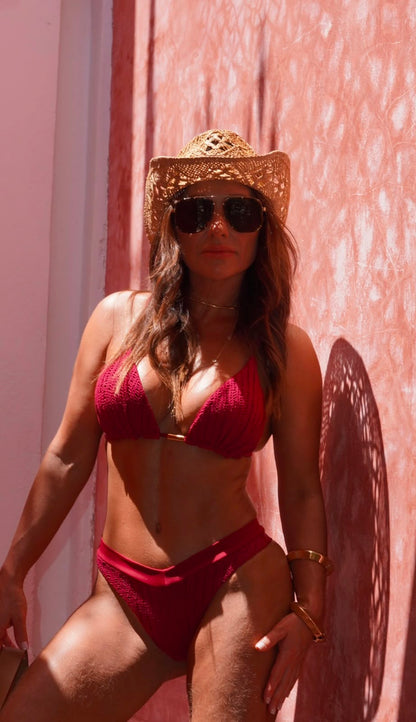 Biquini Genova Crochê Tulum Bordô