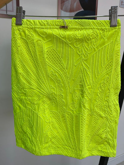 Saia Fiorella Renda Amarelo Neon